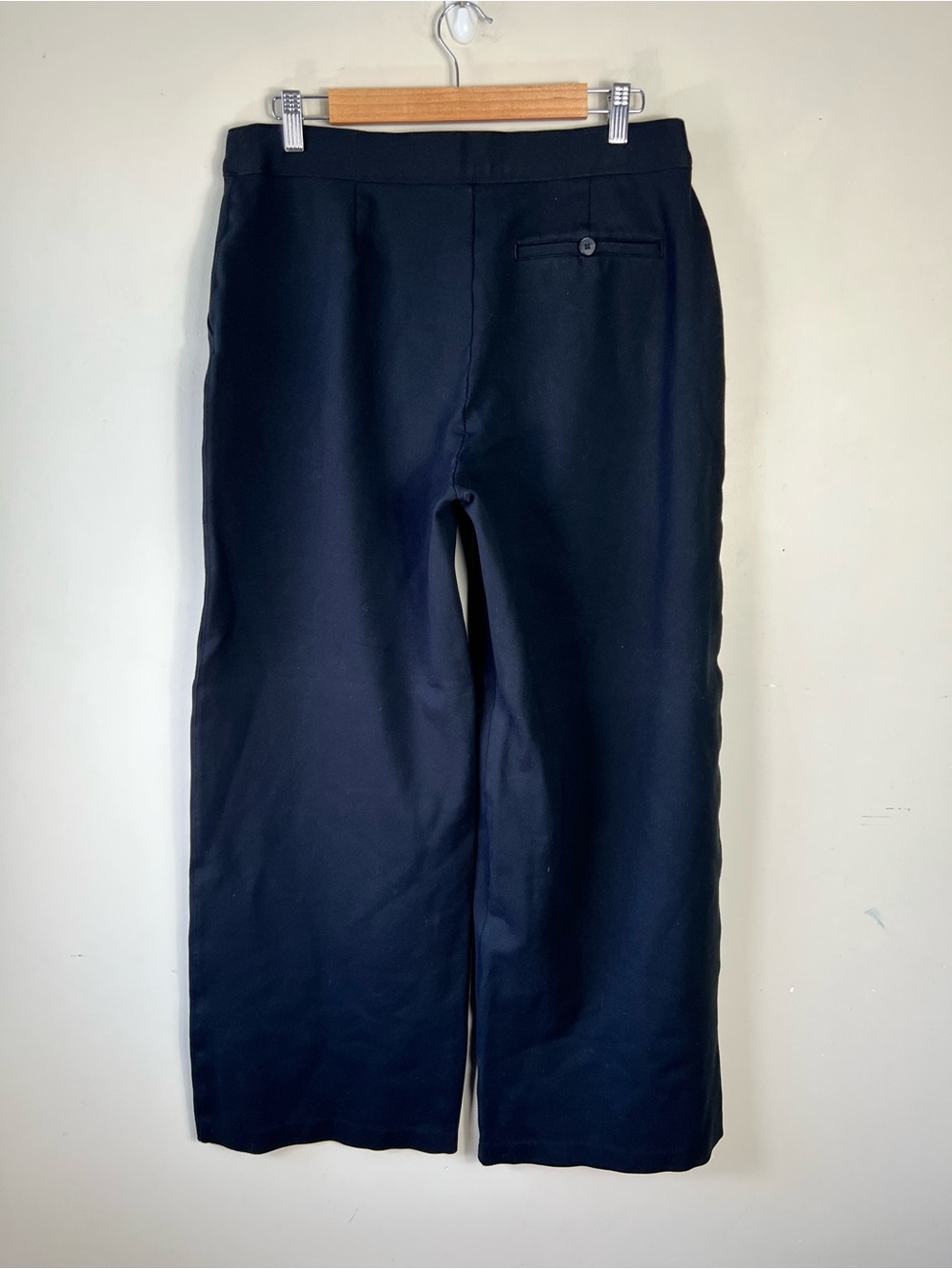 SPANX SPANXsupersmooth PerfectFit
Ponte Wide Leg Pant Size XL Black Shaping - Picture 8 of 16